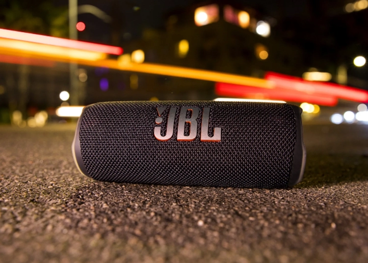 JBL Flip 7: En İyi Taşınabilir Bluetooth Hoparlör