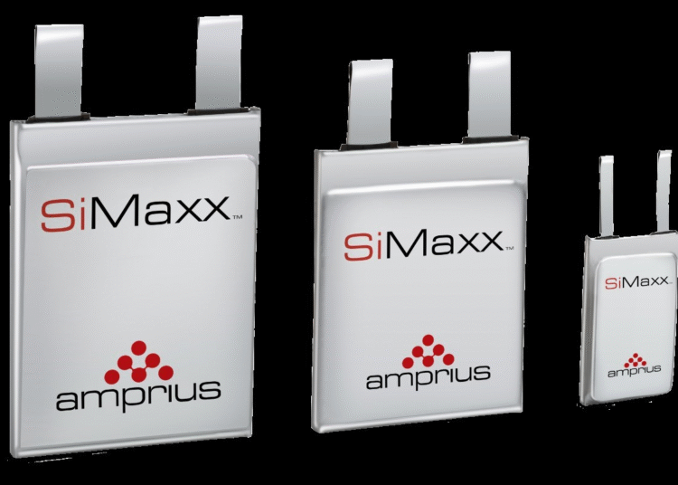 TDK Yeni Silikon Piller ile Akıllı Telefonları Güçlendiriyor