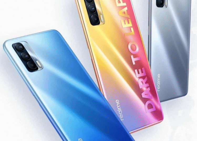 Realme 15 5G: Dört Bellek Seçeneği ve Üç Renk